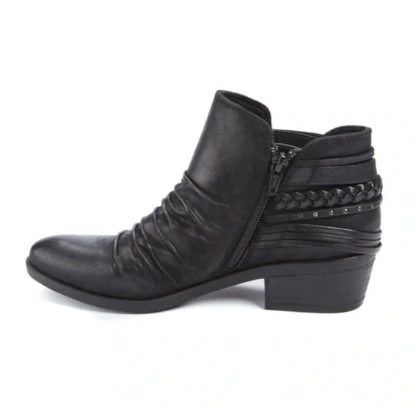 Baretraps Guenna Booties - Picture 2 of 12